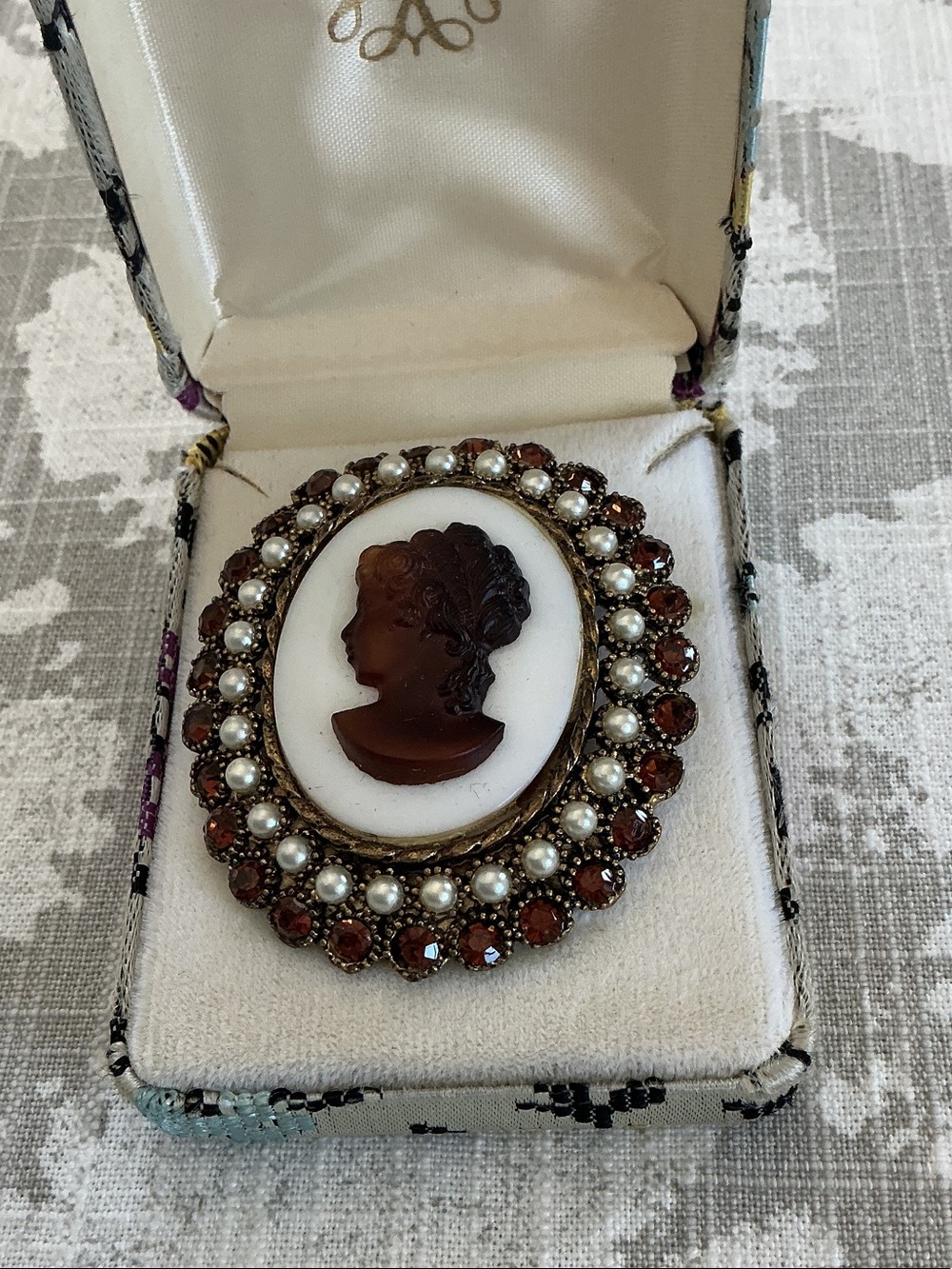 Glass Cameo Topaz Pearls Rhinestone Brooch